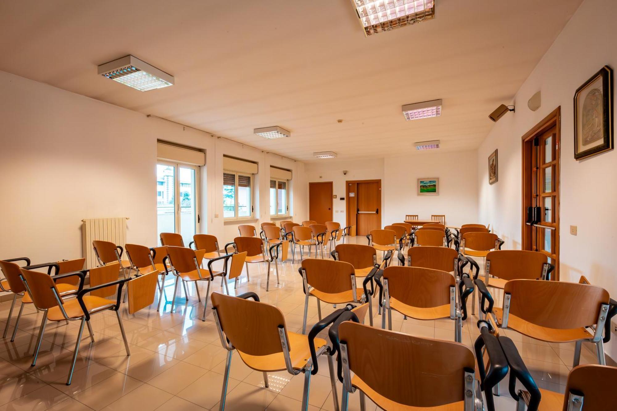 Ah Roma Hostel Eksteriør bilde
