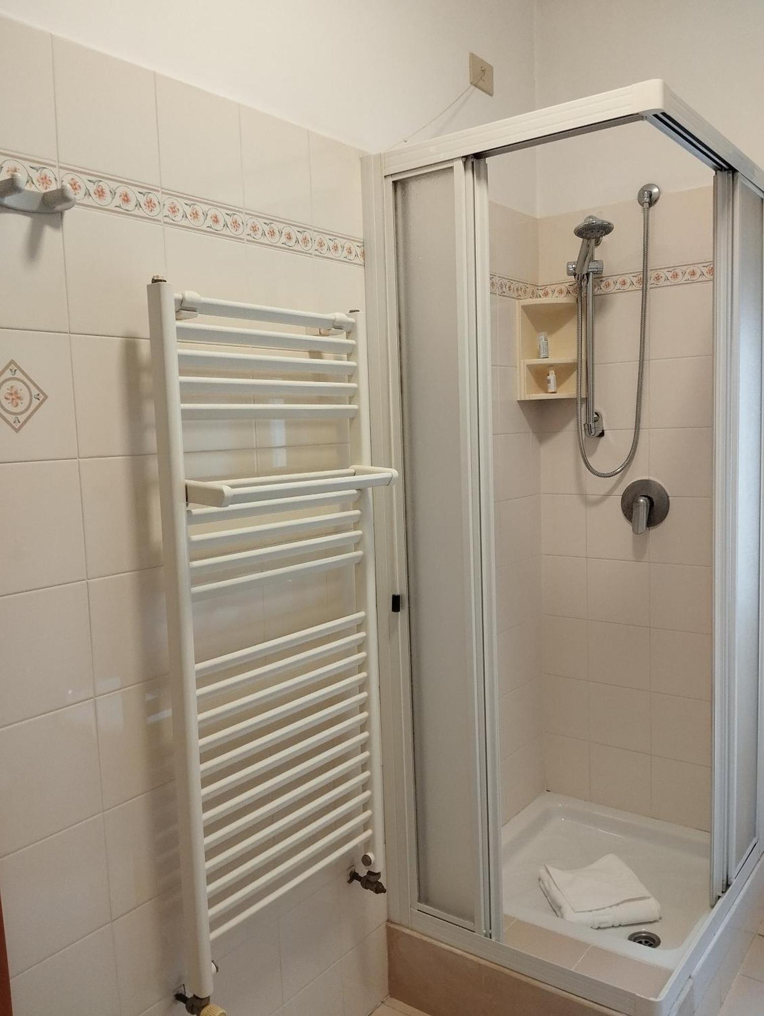 Ah Roma Hostel Eksteriør bilde