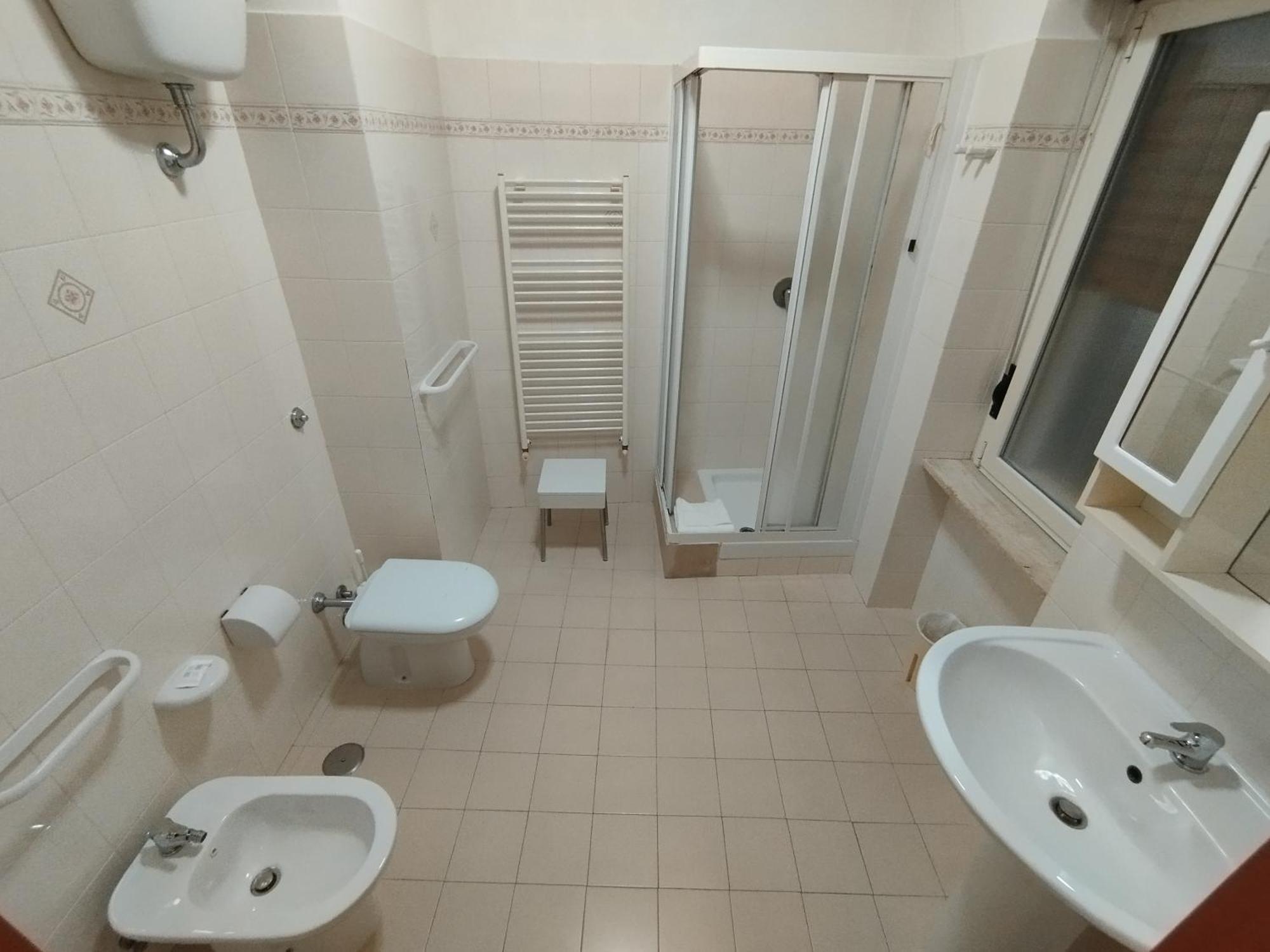 Ah Roma Hostel Eksteriør bilde